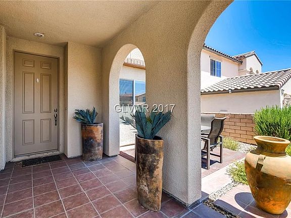3rd image of 12120 Espana Ct