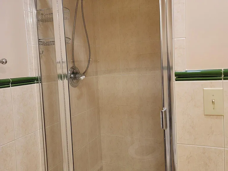 555 Heritage Hls — Photo 15