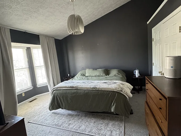 519 Beacon Hill Ter — Photo 34
