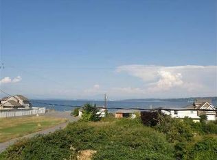 6880 Saska Pl, Clinton, WA 98236