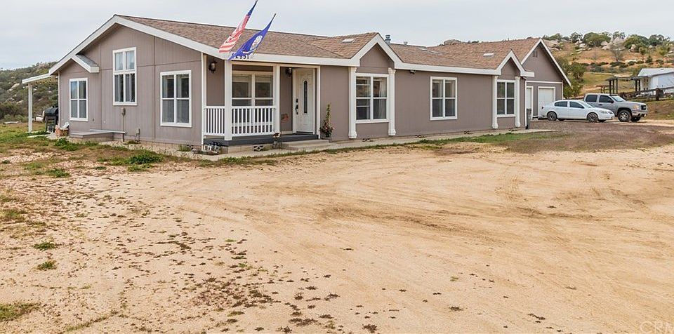 1st image of 42951 Rolling Hills Dr