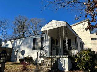 4963 Lake Dr, Forest Park, GA 30297