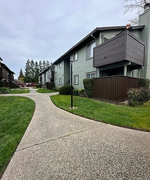 5421 El Camino Ave #4 — Photo 5