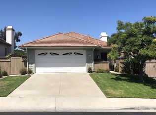 1952 Willow Ridge Dr, Vista, CA 92081