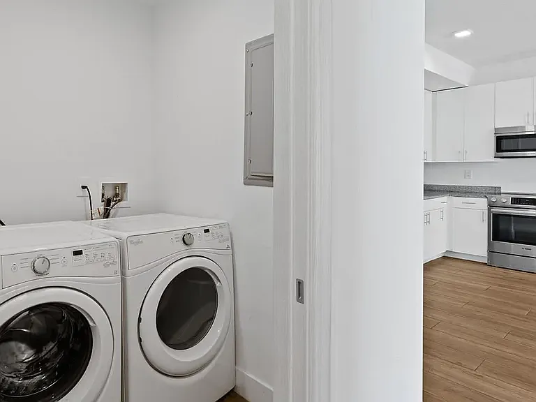 3265 Bird Ave #102 — Photo 9