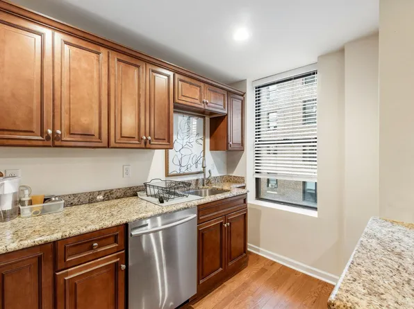 50 Glenwood Avenue image 5 of 30