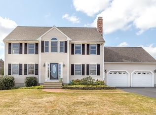 49 Sparrow Rd, Stoughton, MA 02072