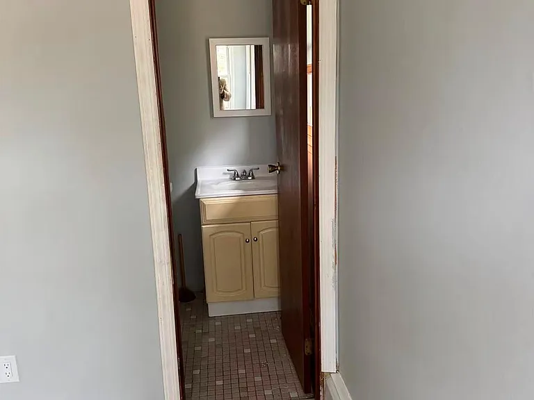 20 Westfield Rd — Photo 10
