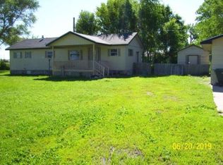 209 N Cedar St, Maxwell, NE 69151