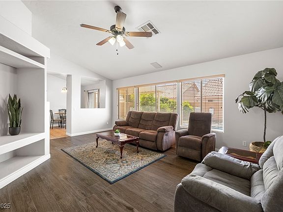 3rd image of 7813 Faith Ct
