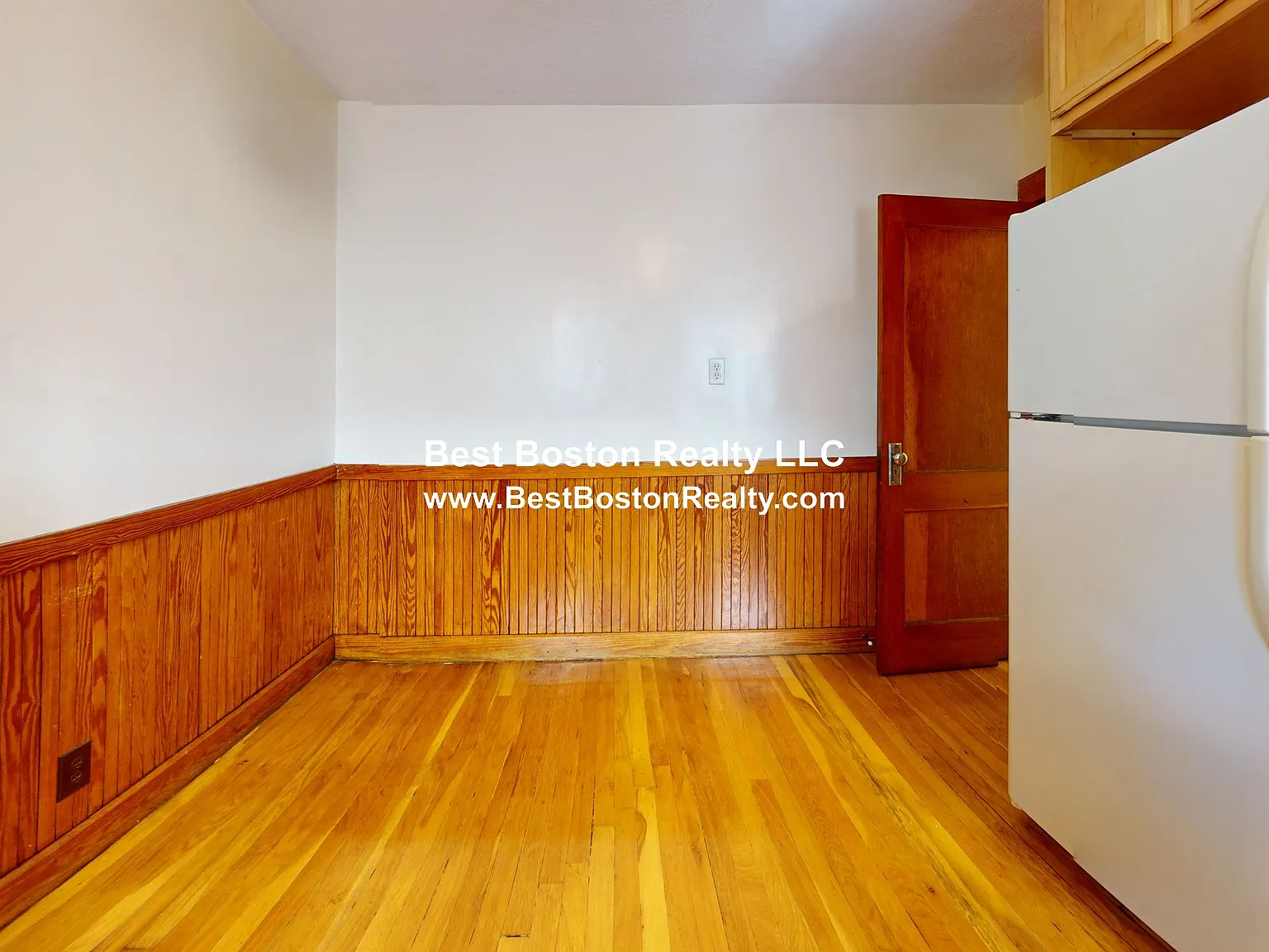 2 bed, 1.0 bath, 1014 sqft, $2,500 — Photo 2