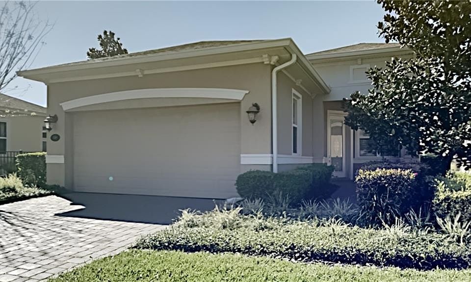 1st image of 409 Cypress Hills Way