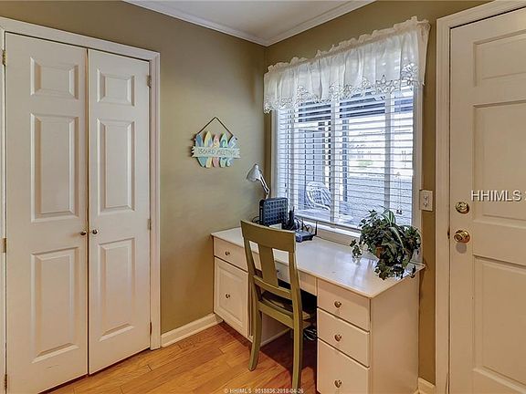 4th image of 100 Shipyard Dr APT 102