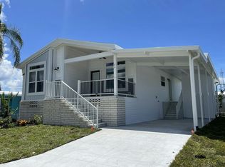 874 Dominica Ave, Venice, FL 34285