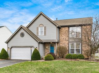 1720 Cottonwood Dr, Lewis Center, OH 43035