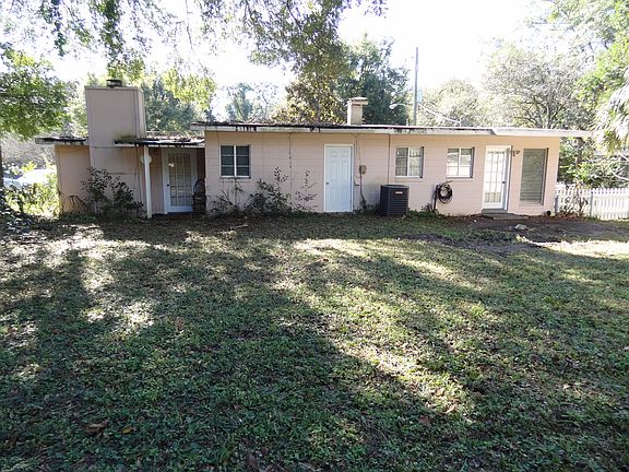 5th image of 1445 Domas Dr