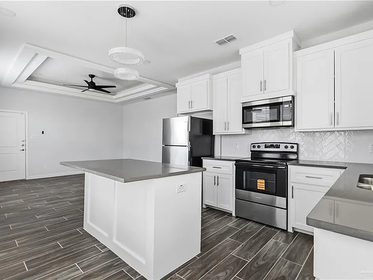 2904 Links Dr #1 — Photo 4