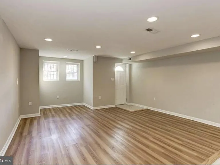 53 Quincy Pl NW #B — Photo 2