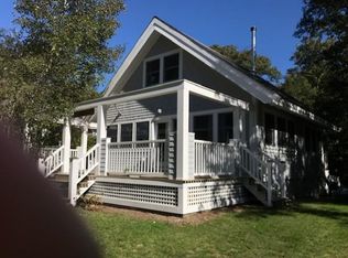299 Daggett Ave, Tisbury, MA 02568