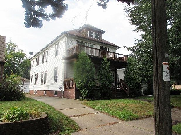 1st image of 411 Grant Ave