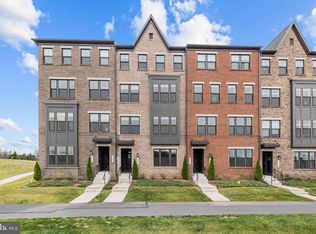 22528 Wilson View Ter, Ashburn, VA 20148