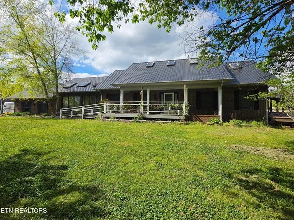 391 Underwood Grove Rd, Cumberland Gap, TN 37724
