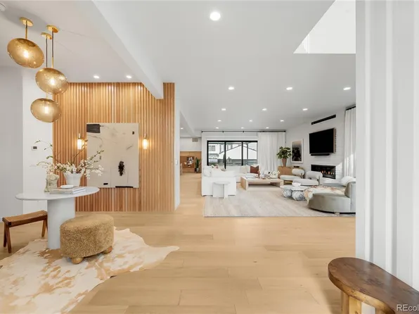 1001 S Adams Street, Denver, CO 80209