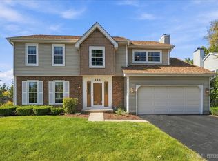 923 Ridge Trl, Carol Stream, IL 60188