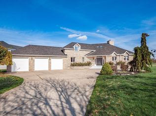 116 Foxfire Blvd, Commercial Point, OH 43116