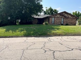 603 Deer Dr, Greenville, TX 75402
