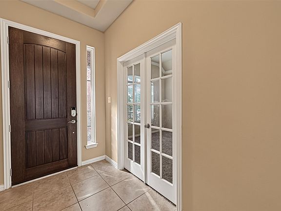 5th image of 623 Orlandis Ln