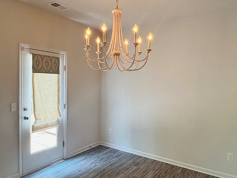 144 Madison Bnd — Photo 23