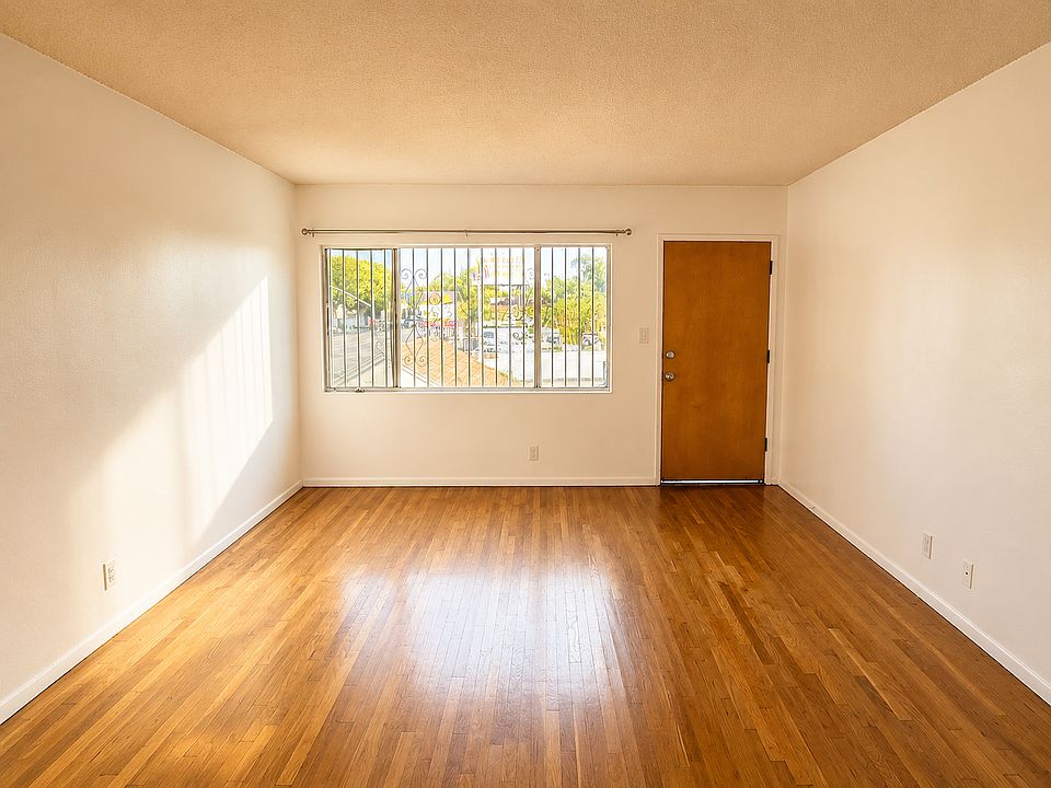 1st image of 2612 W Florence Ave