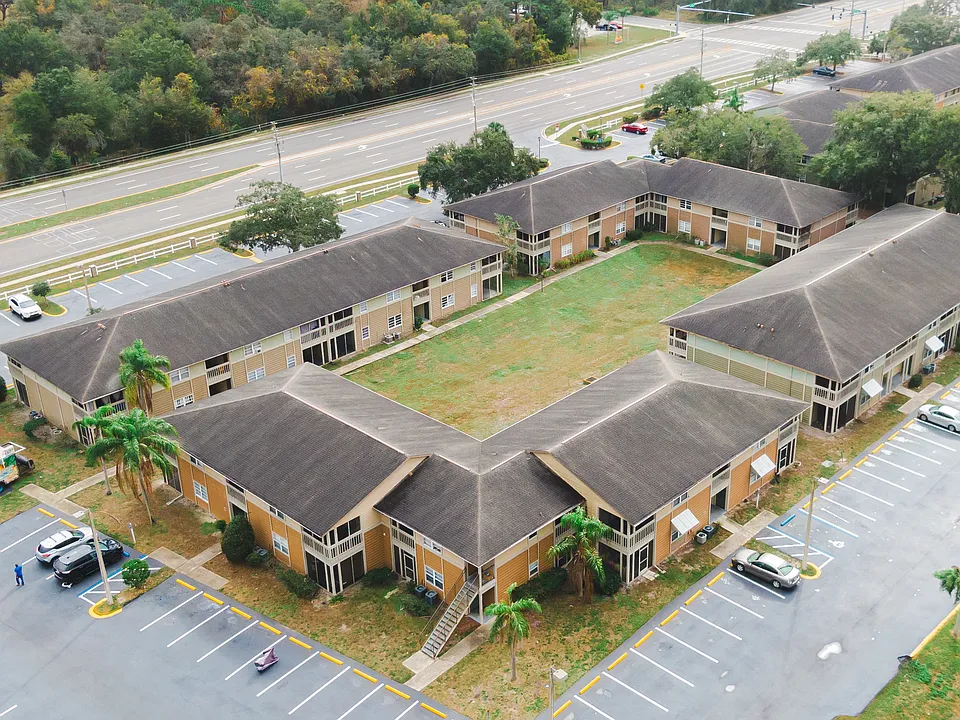 12301 Little Rd #201