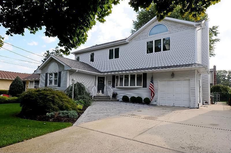 131 Philadelphia Ave, Massapequa Park, NY 11762 Zillow