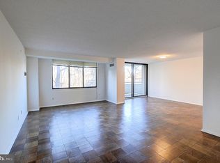 5225 Pooks Hill Rd APT 324N, Bethesda, MD 20814