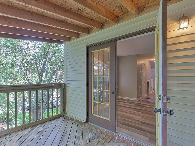 2344 Tally Green Ct — Photo 16