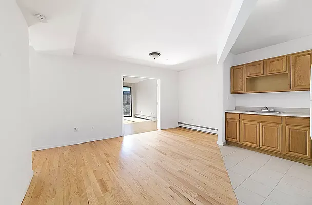 Rented by REAL New York | media 15