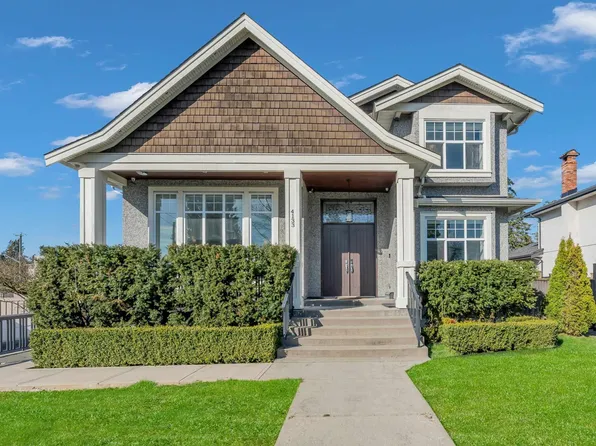 4133 Victory St, Burnaby, BC V5J 1P6