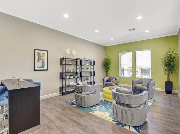 Morningstar Apartments