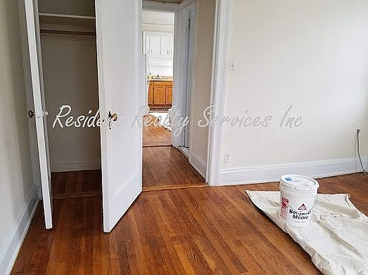 5th image of 25-60 33rd St #D2