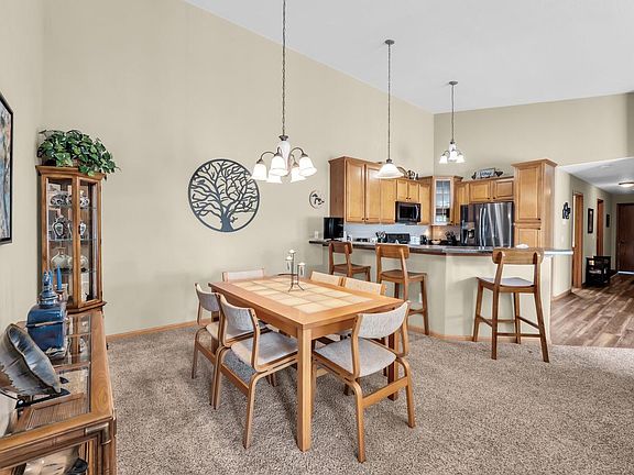 5th image of 1734 Parkstone TERRACE #74