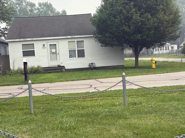5808 Lakeview St, Newport, MI 48166