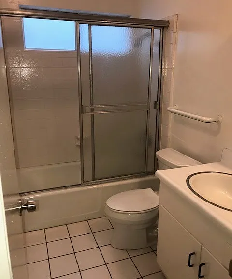 108 Catamaran St — Photo 6