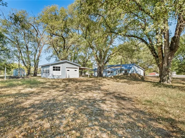2295 Hayden Rd, Pea Ridge, AR 72751