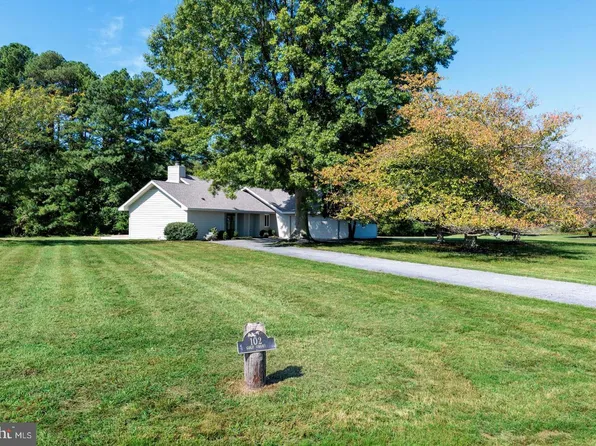 102 Golf Ct, Stevensville, MD 21666