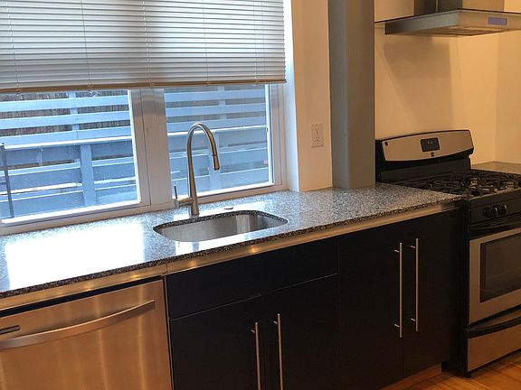 4th image of 534 E Girard Ave APT 000001