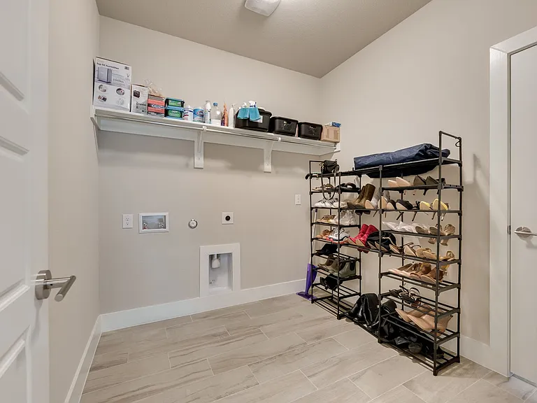5016 De Berry Ln — Photo 16