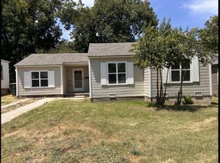 904 N 8th St, Temple, TX 76501