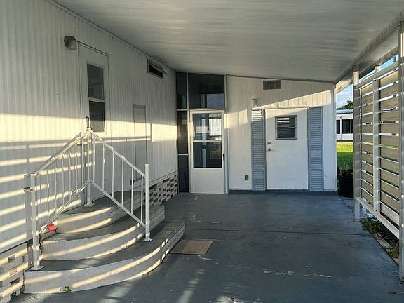 5th image of 1510 Ariana St Lot 199